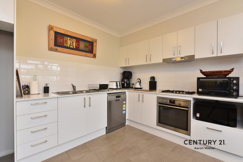 Photo - 11/28 Cowmeadow Road, Mount Hutton NSW 2290 - Image 3