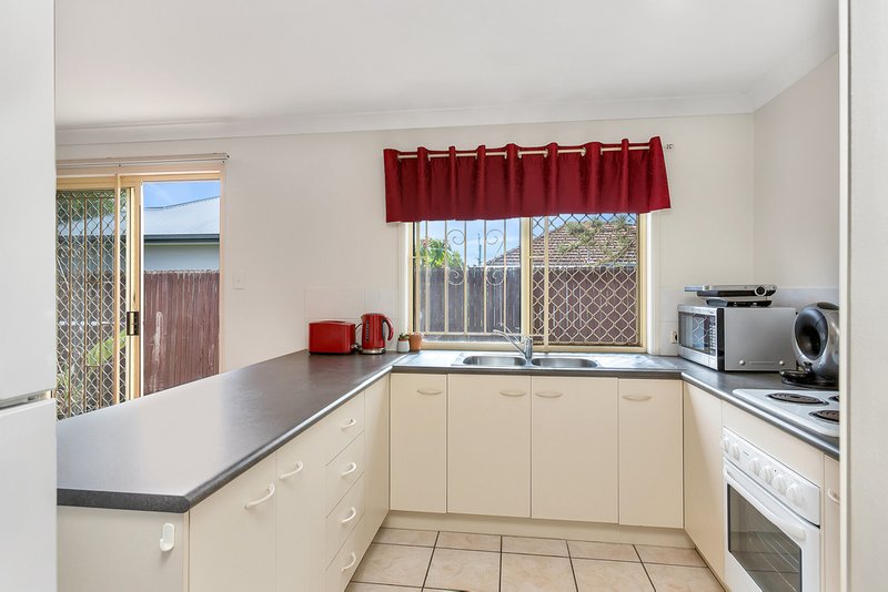 Photo - 11/28 Cutbush Road, Everton Park QLD 4053 - Image 3