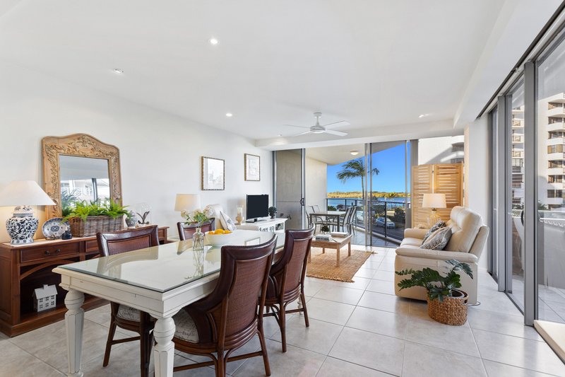 Photo - 1/128 Duporth Avenue, Maroochydore QLD 4558 - Image 5