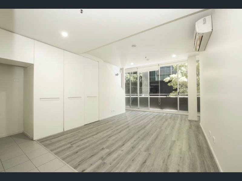 Photo - 112/8 Mccrae Street, Docklands VIC 3008 - Image 3