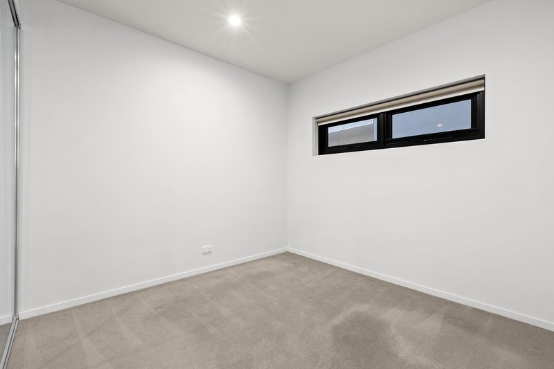 Photo - 112/80 Cheltenham Road, Dandenong VIC 3175 - Image 5