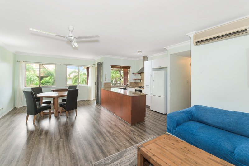 Photo - 1128/2-10 Greenslopes Street, Cairns North QLD 4870 - Image 3