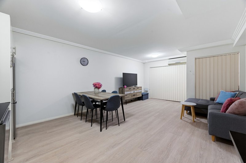 Photo - 11/282 High Street, Penrith NSW 2750 - Image 6