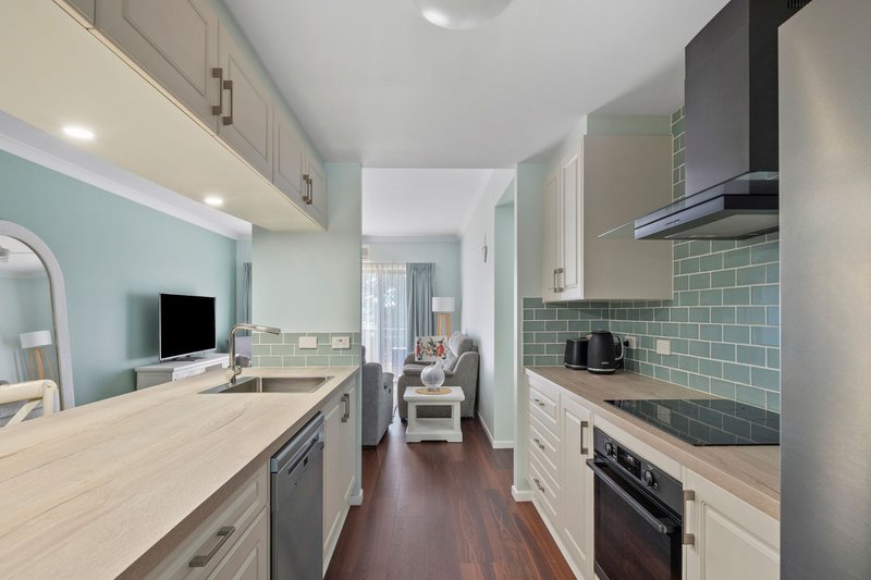 Photo - 112/85 Palm Meadows Drive, Carrara QLD 4211 - Image 2