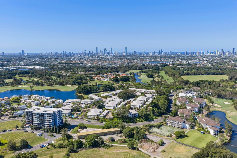 Photo - 112/85 Palm Meadows Drive, Carrara QLD 4211 - Image 22