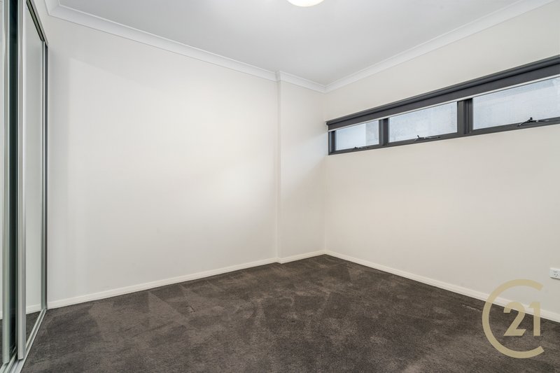 Photo - 11/29-31 Goulburn Street, Liverpool NSW 2170 - Image 5