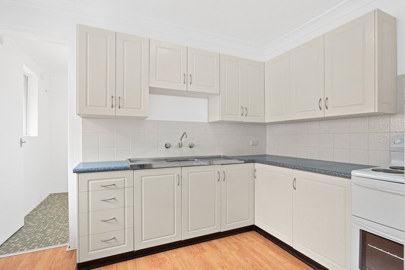 Photo - 11/29-31 Martin Place, Mortdale NSW 2223 - Image 3