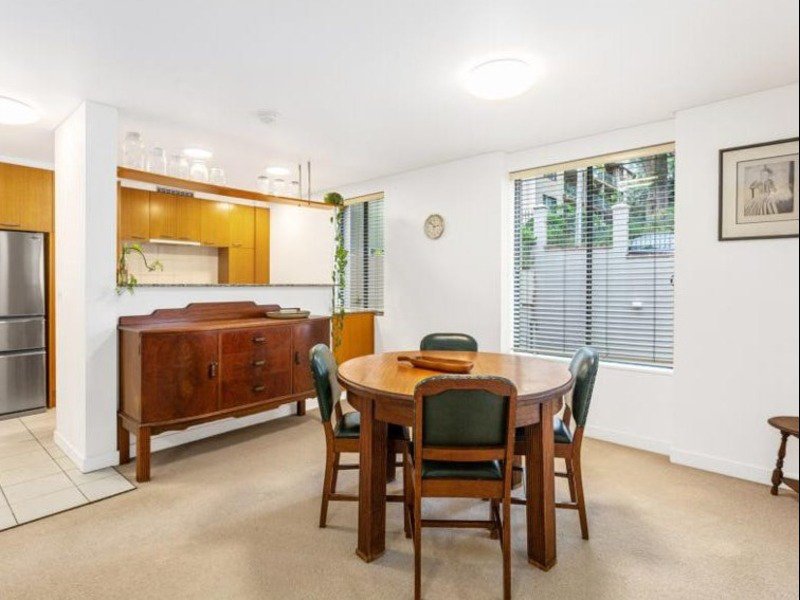 Photo - 11/29 Cook Street, Glebe NSW 2037 - Image 4