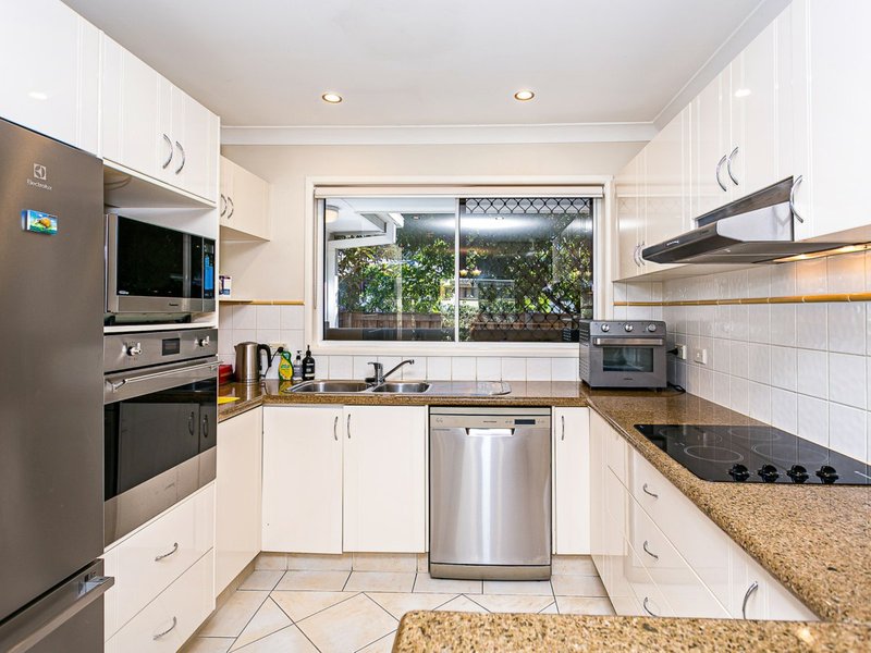 Photo - 11/29 Ellis Drive, Mudgeeraba QLD 4213 - Image 15