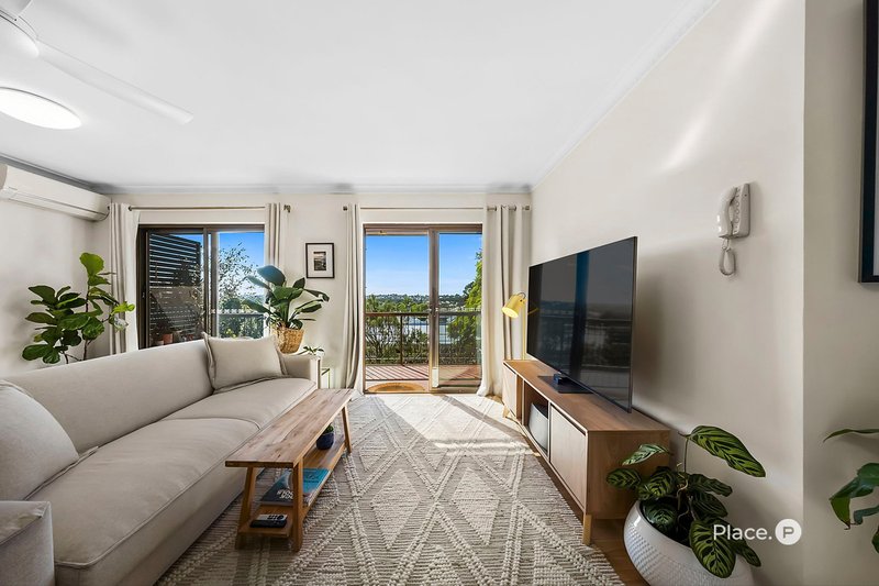 Photo - 11/29 Stopford Street, Wooloowin QLD 4030 - Image 11