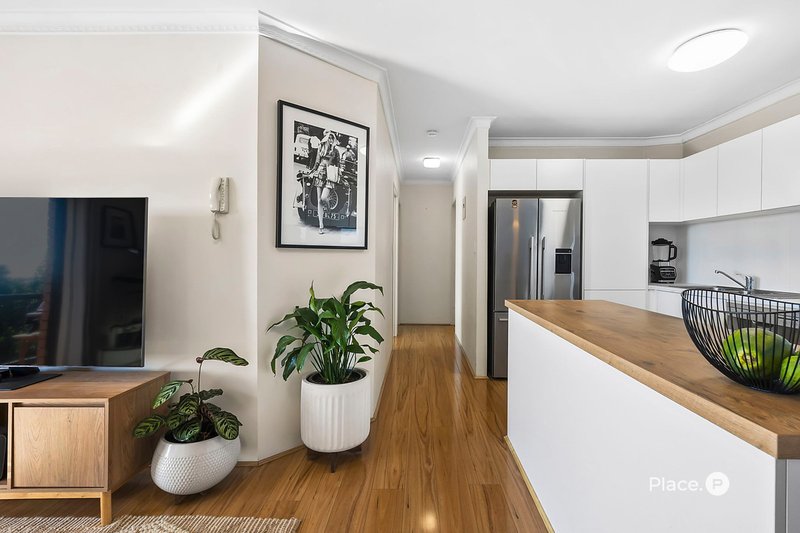 Photo - 11/29 Stopford Street, Wooloowin QLD 4030 - Image 14