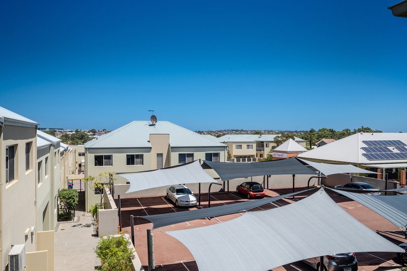 Photo - 11/291 Ocean Keys Boulevard, Clarkson WA 6030 - Image 14