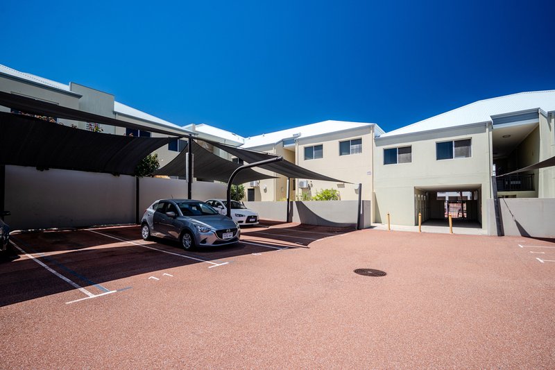 Photo - 11/291 Ocean Keys Boulevard, Clarkson WA 6030 - Image 16