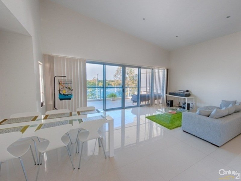 Photo - 11/299-303 Bradman Avenue, Maroochydore QLD 4558 - Image 3