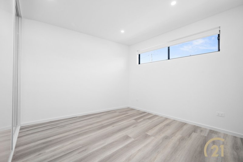 Photo - 113-115 Willan Drive, Cartwright NSW 2168 - Image 12