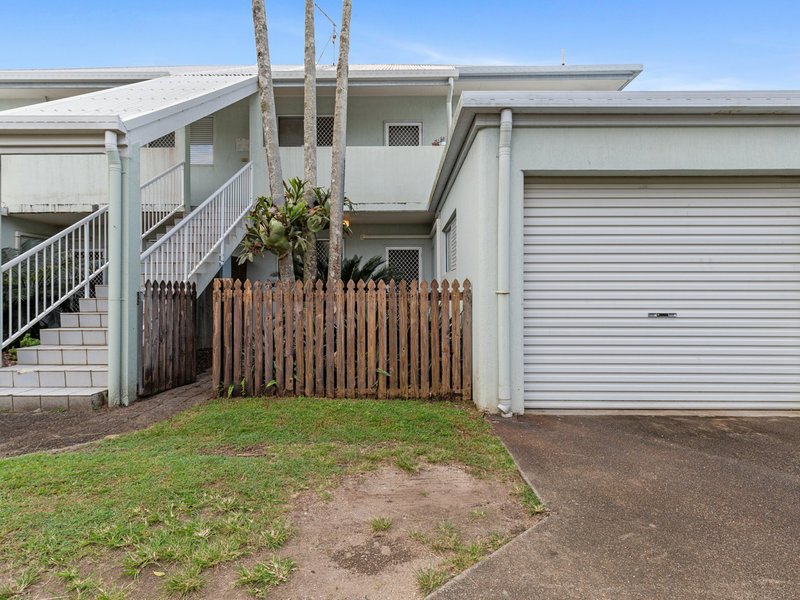 Photo - 1/13-19 Givens Street, Westcourt QLD 4870 - Image 8