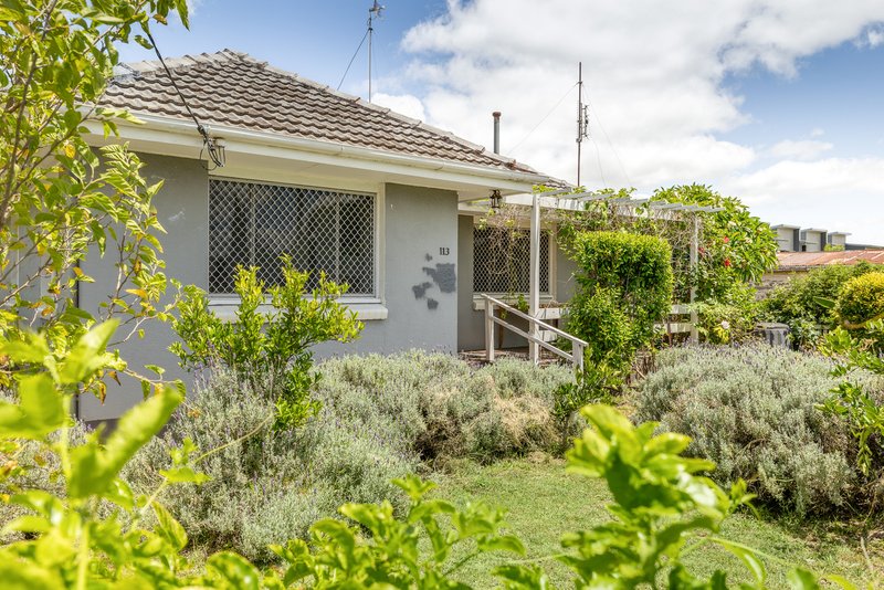 Photo - 113 Anzac Avenue, Newtown QLD 4350 - Image 1