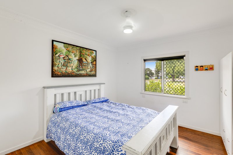 Photo - 113 Anzac Avenue, Newtown QLD 4350 - Image 5