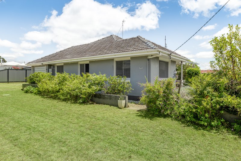 Photo - 113 Anzac Avenue, Newtown QLD 4350 - Image 7