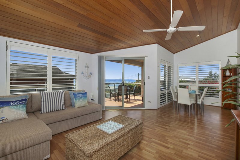 Photo - 1/13 Barnhill Road, Terrigal NSW 2260 - Image 5