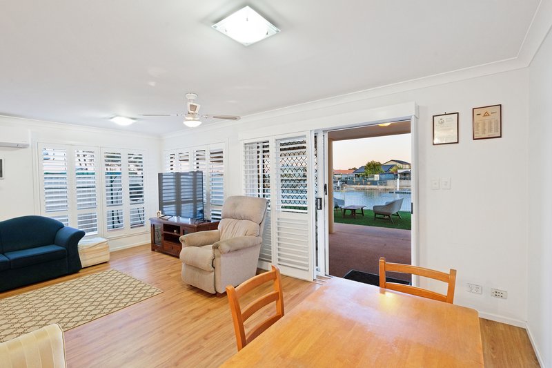 Photo - 1/13 Bass Court, Banksia Beach QLD 4507 - Image 7