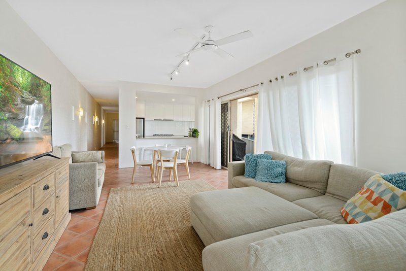 Photo - 1/13 Biby Street, Tugun QLD 4224 - Image 3