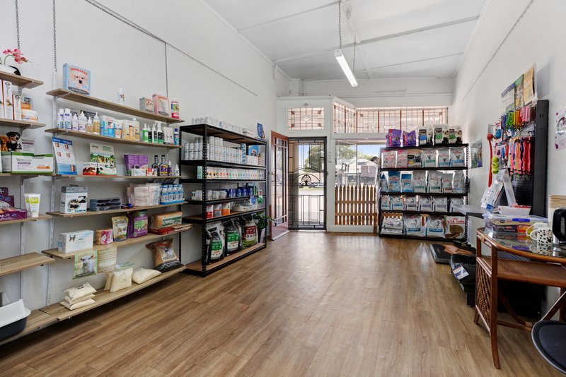 Photo - 113 Broadway , Junee NSW 2663 - Image 4