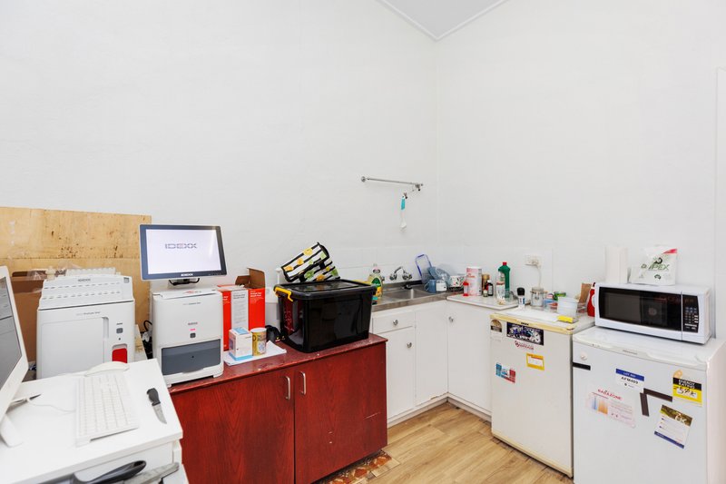 Photo - 113 Broadway , Junee NSW 2663 - Image 9