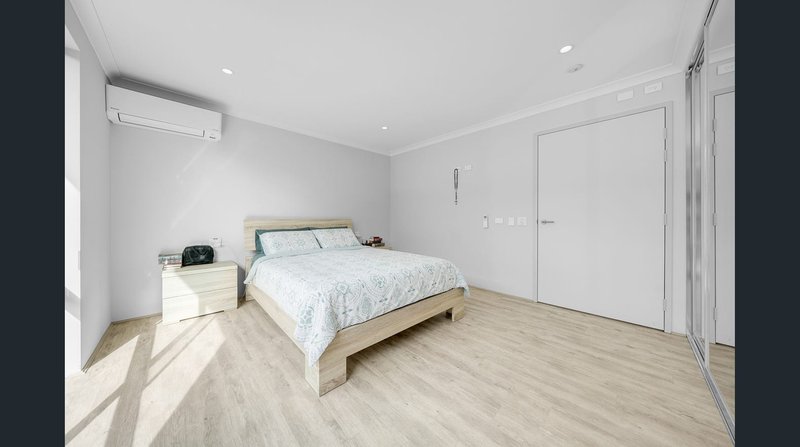 Photo - 113 Butterleaf Road, Baldivis WA 6171 - Image 8