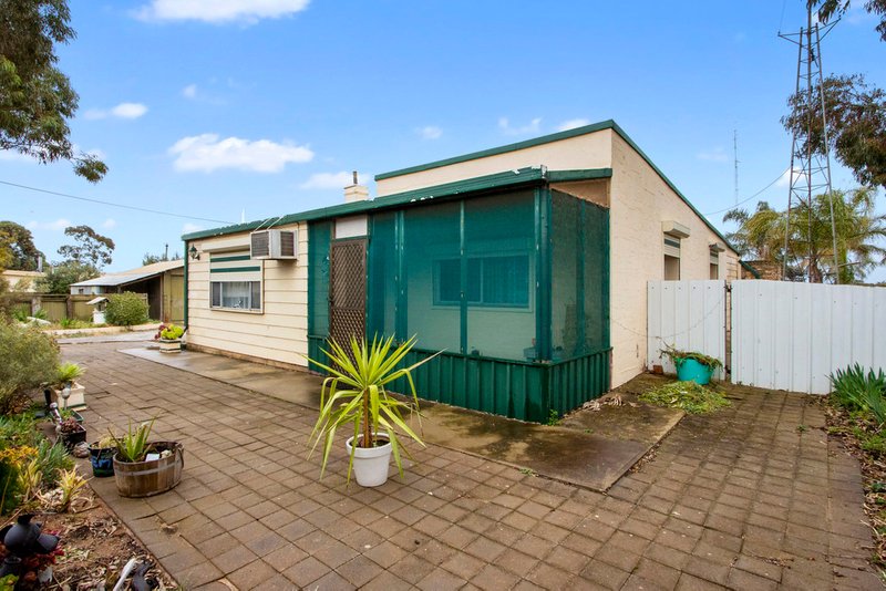 Photo - 113 Cornish Terrace, Wallaroo SA 5556 - Image 3