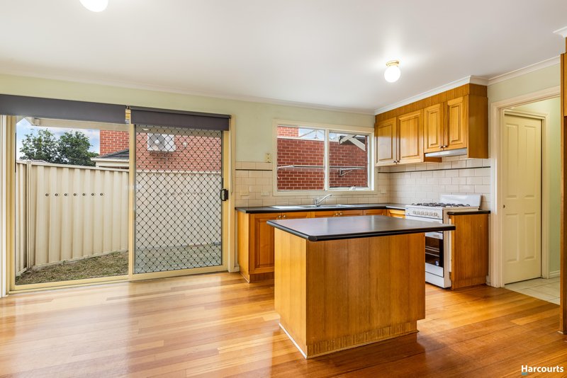 Photo - 1/13 Daventry Street, Reservoir VIC 3073 - Image 5