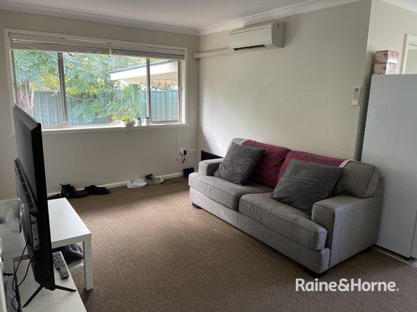 Photo - 1/13 Dayal Street, East Tamworth NSW 2340 - Image 3