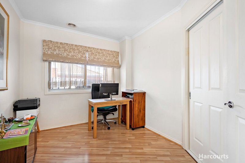 Photo - 1/13 Dorothy Street, Doveton VIC 3177 - Image 7