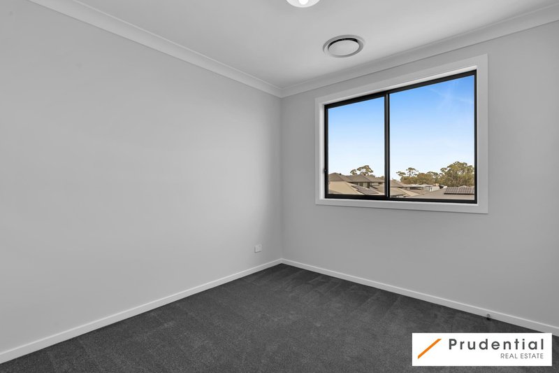 Photo - 113 Dransfield Drive, Oran Park NSW 2570 - Image 8