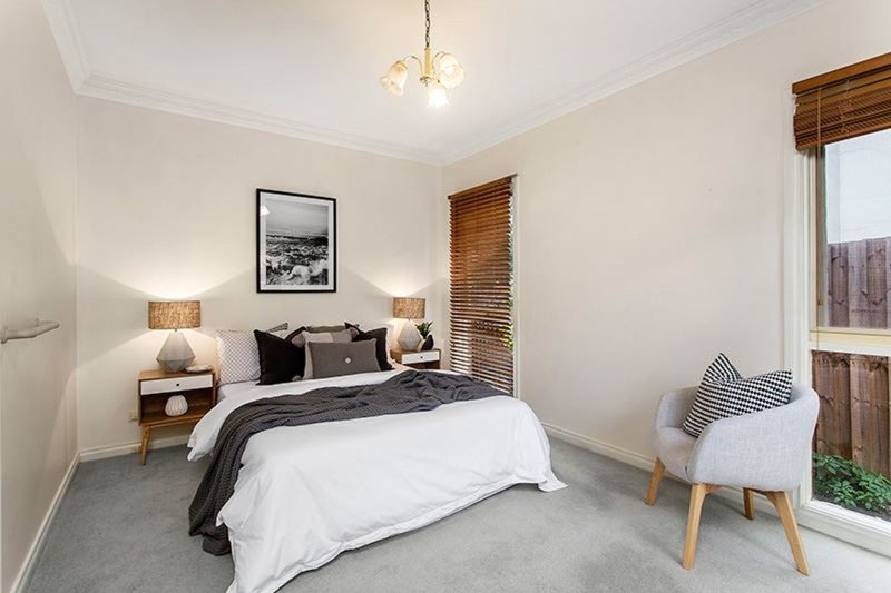 Photo - 1/13 Edith Street, Glen Waverley VIC 3150 - Image 6