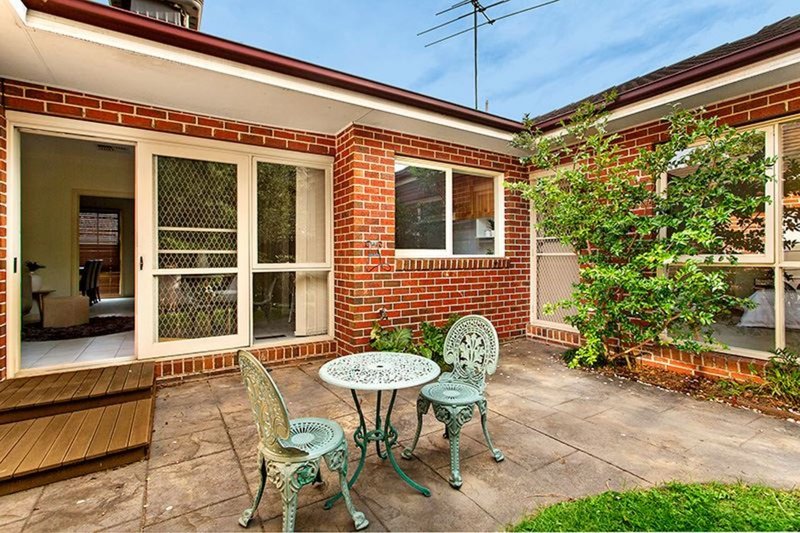 Photo - 1/13 Edith Street, Glen Waverley VIC 3150 - Image 8