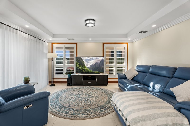 Photo - 113 Glengarry Drive, Glenmore Park NSW 2745 - Image 11