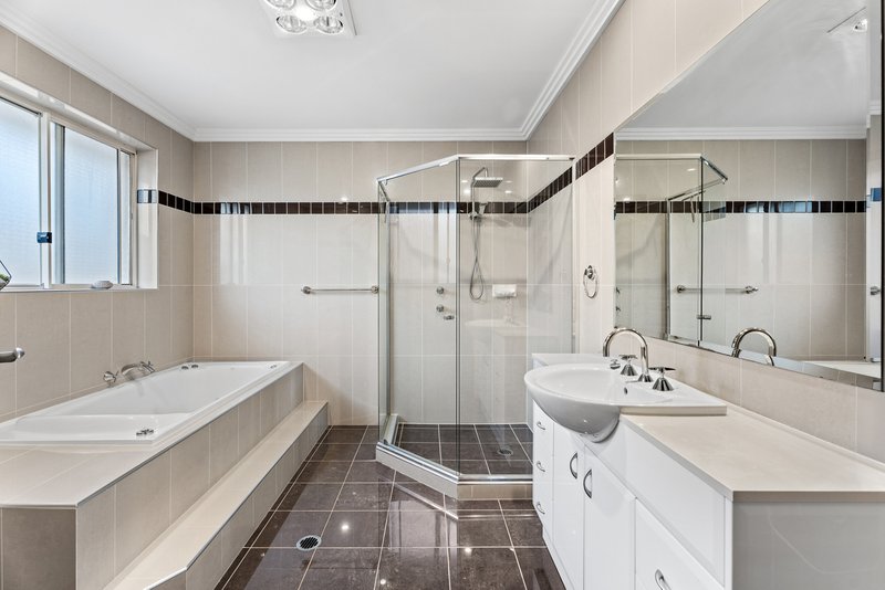 Photo - 113 Glengarry Drive, Glenmore Park NSW 2745 - Image 20