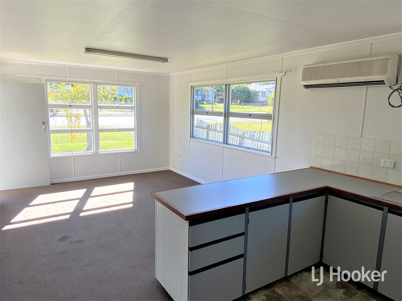 Photo - 113 Haly Street, Kingaroy QLD 4610 - Image 4