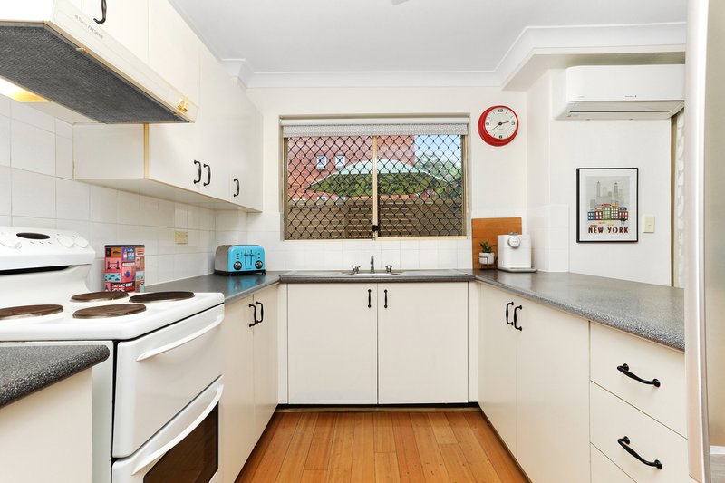 Photo - 11/3 Hill Street, Marrickville NSW 2204 - Image 3