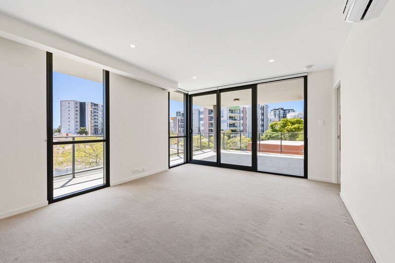 Photo - 11/3 Homelea Court, Rivervale WA 6103 - Image 8