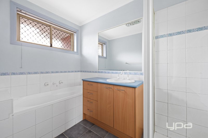 Photo - 1/13 Jefferson Street, St Albans VIC 3021 - Image 8