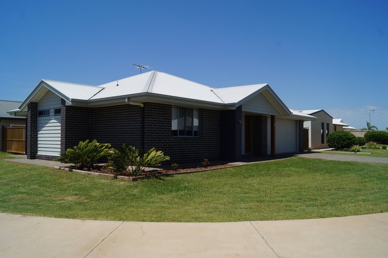 Photo - 1/13 Kassidy Drive, Emerald QLD 4720 - Image 15