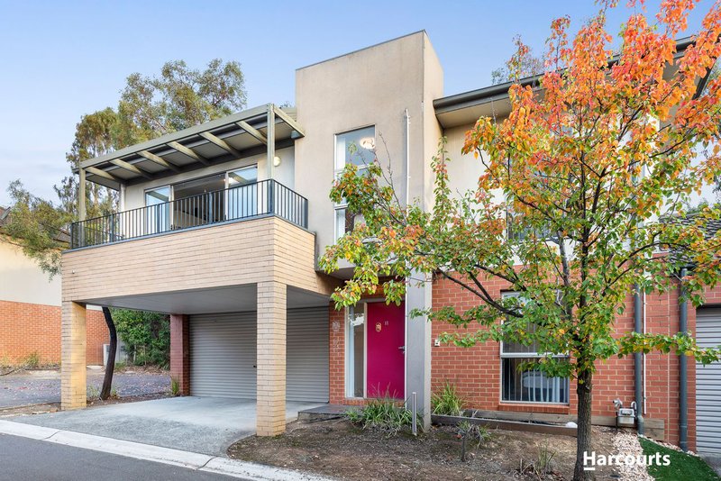 Photo - 11/3 Keylana Boulevard, Mount Waverley VIC 3149 - Image 1