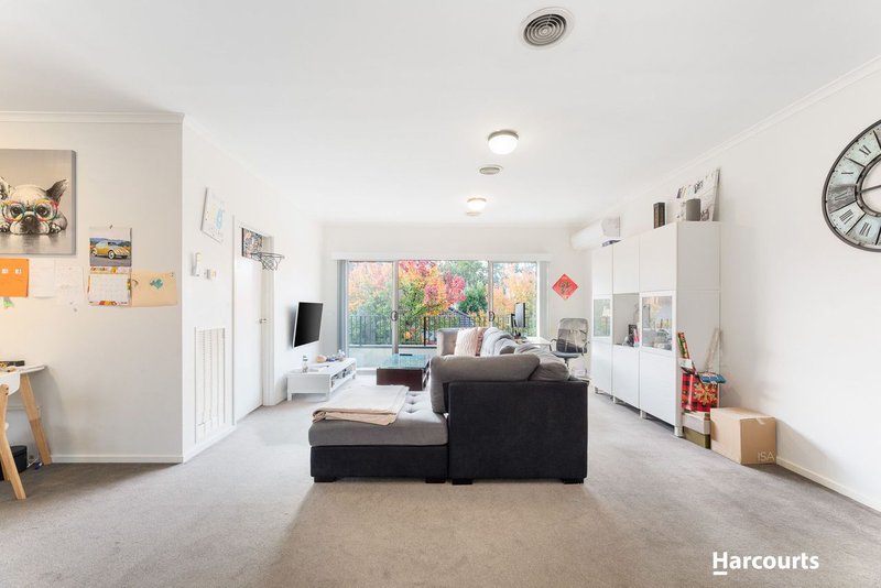 Photo - 11/3 Keylana Boulevard, Mount Waverley VIC 3149 - Image 3