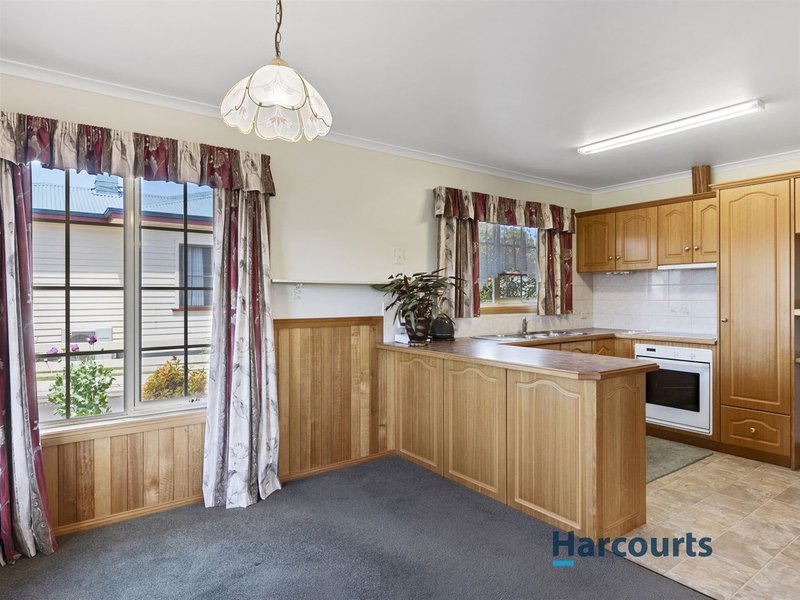 Photo - 1/13 Lovett Street, Ulverstone TAS 7315 - Image 3