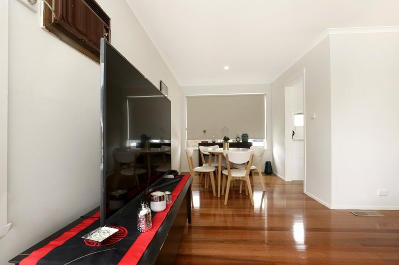 Photo - 1/13 Meagan Close, Thomastown VIC 3074 - Image 5