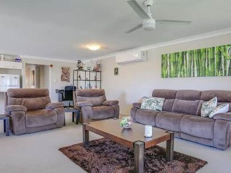 Photo - 1/13 Morrow Street, Caboolture QLD 4510 - Image 3