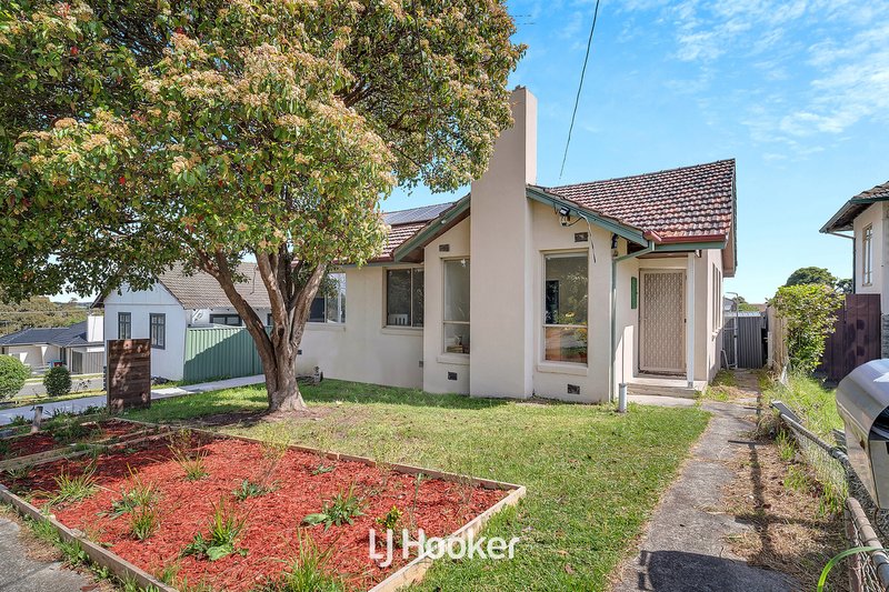 Photo - 1/13 Myrtle Grove, Doveton VIC 3177 - Image 2