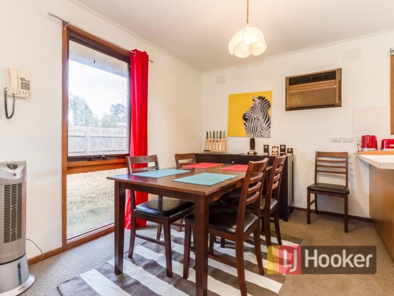 Photo - 1/13 Normanby Street, Cranbourne VIC 3977 - Image 3